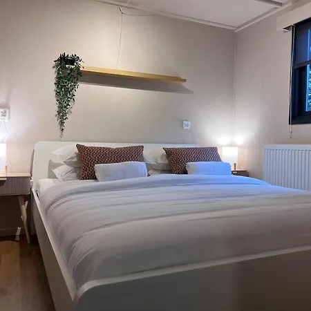 شاليه Sana Hideout, Boshuisje Voor 2 Naast Sauna Drome En Het Bos بوتِنْ