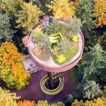 Sana Hideout, Romantisch Boshuisjes Voor 2 Naast Het Bos En Sauna Drome Putten