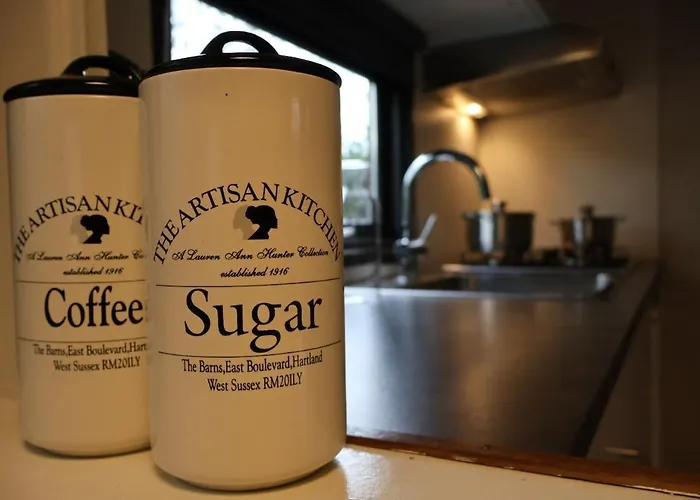 Sana Hideout, Romantisch Boshuisjes Voor 2 Naast Het Bos En Sauna Drome Chalet *