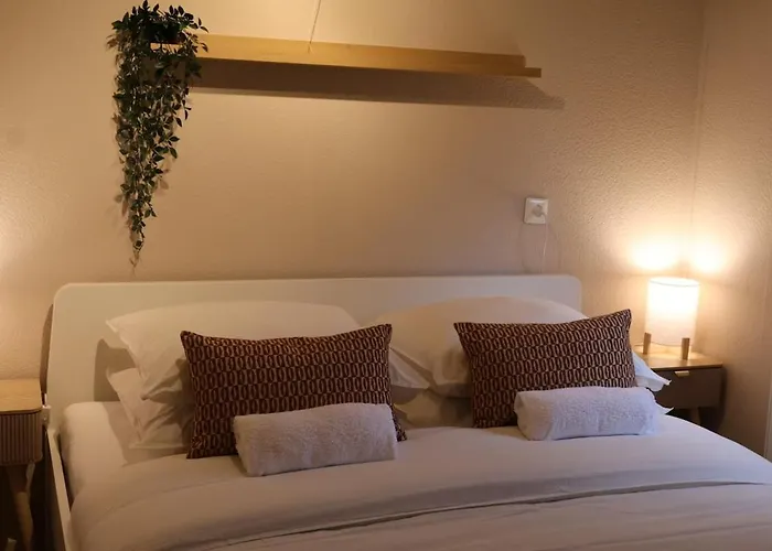 Chalet Sana Hideout, Romantisch Boshuisjes Voor 2 Naast Het Bos En Sauna Drome